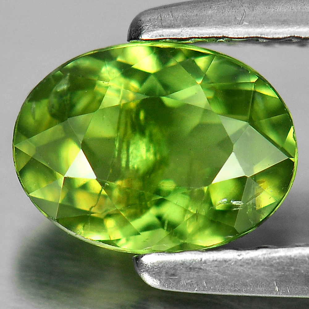 0.76 ct. Beautiful Oval Natural Green Apatite Unheated