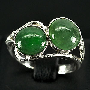 3.38 G. Pretty Natural Green Jade Sterling Silver Ring Size 7.5