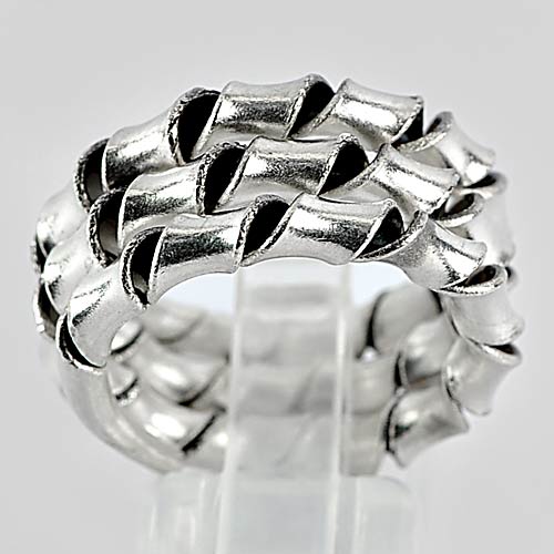 10.04 G. Lovely Real 925 Sterling Silver Jewelry Ring Size 8