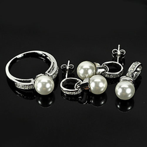 9.85 G. Natural White Pearl Sterling Silver Jewelry Sets Ring Pendant Earrings