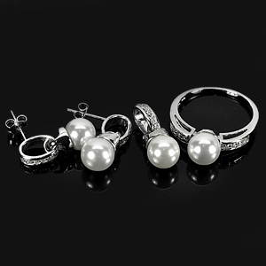 9.76 G. Natural White Pearl Sterling Silver Jewelry Sets Ring Pendant Earrings
