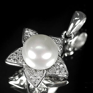 2.76 G. Beautiful Natural White Pearl Jewelry Sterling Silver Pendent