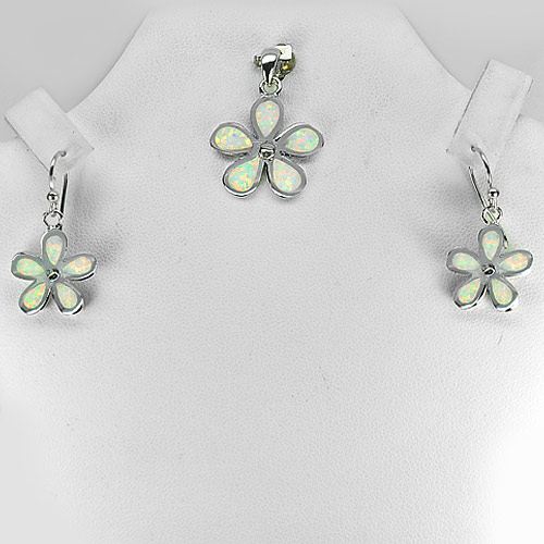 7.41 G. White Created Opal 925 Sterling Silver Sets Flower Pendant And Earrings