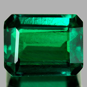 1.73 Ct. VVS Octagon Green Emerald Created Russia
