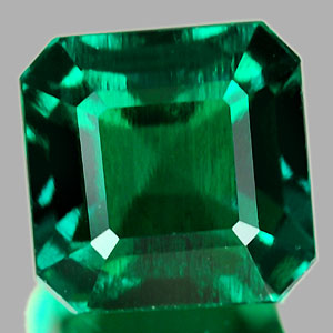 1.43 Ct. Alluring Octagon Shape Green Emerald Created Unheated