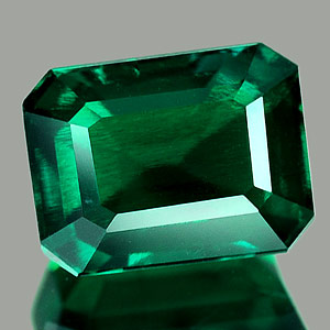 1.85 Ct. VVS Octagon Green Emerald Created Russia