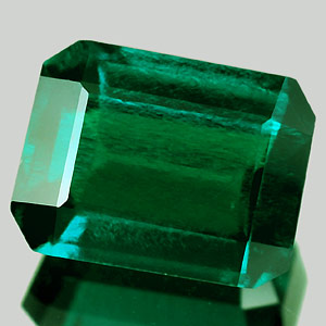 2.53 Ct. VVS Octagon Green Emerald Created Russia
