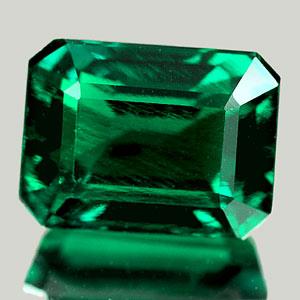 1.87 Ct. VVS Octagon Green Emerald Created Russia