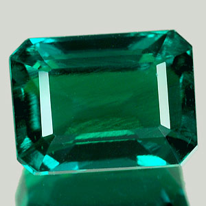 1.94 Ct. VVS Octagon Green Emerald Created Russia