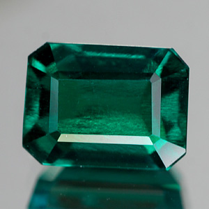 1.90 Ct. VVS Octagon Green Emerald Created Russia