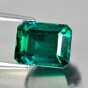 2.99 Ct. VVS Octagon Green Emerald Created Russia