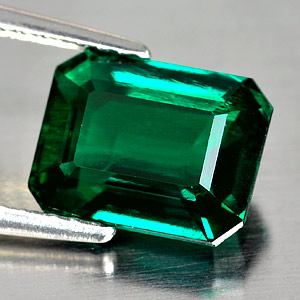 2.32 Ct. VVS Octagon Green Emerald Created Russia