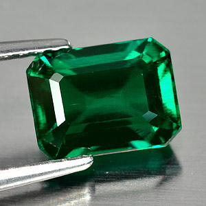 1.80 Ct. VVS Octagon Green Emerald Created Russia