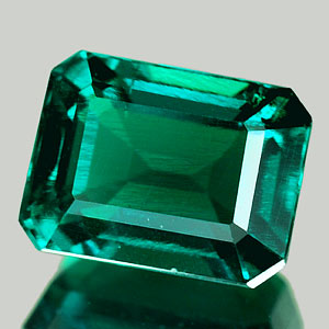 1.75 Ct. Octagon Green Emerald Created Unheated