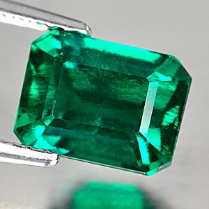 2.15 Ct. Beautiful Octagon Cut Green Emerald Created Unheated