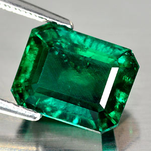 2.41 Ct. Octagon Shape Green Emerald Created Russia