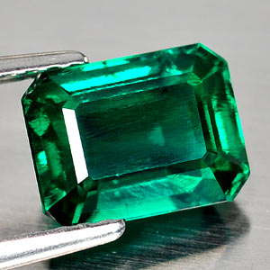 1.73 Ct. Octagon Shape Green Emerald Created Russia
