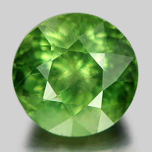 0.92 Ct. Nice Natural Gemstone Green Apatite Round Shape