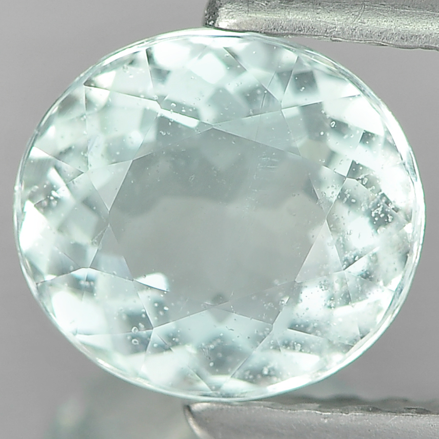 1.12 Ct. Oval Shape Natural Light Blue Aqumarine Gemstone Unheated