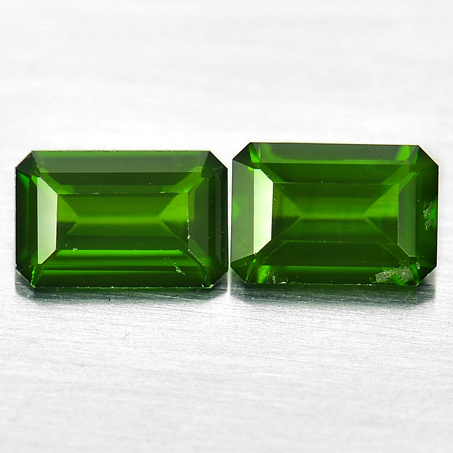 Unheated 1.01 Ct. 2 Pcs. Octagon Natural Gems Green Chrome Diopside