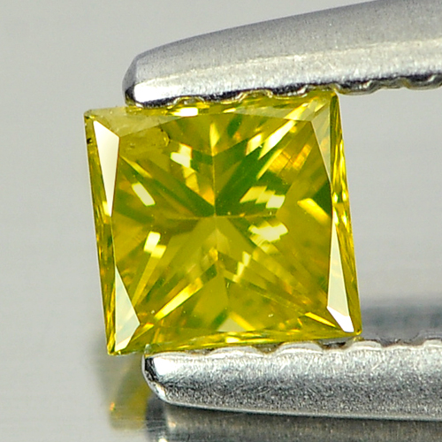 0.17 Ct. Good Color Square Princess Cut Natural Yellow Loose Diamond Belgium