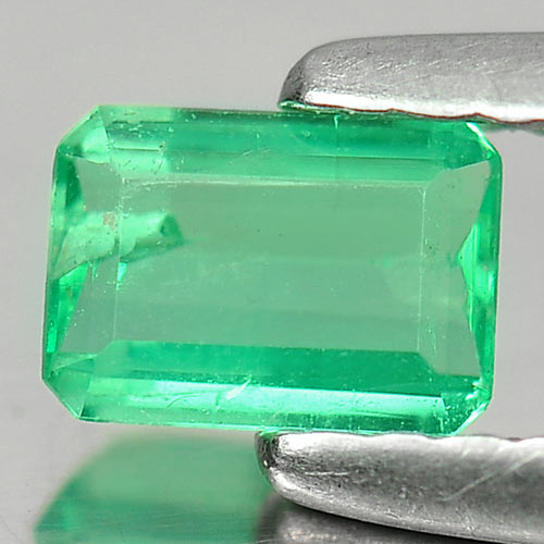 0.29 Ct. Attractive Natural Rich Green Emerald Unheated