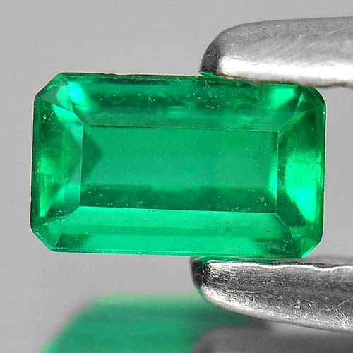 0.21 Ct. VVS Octagon Natural Rich Green Emerald Columbia Gem