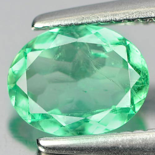 0.52 Ct. Oval Shape Natural Gem Green Emerald From Columbia