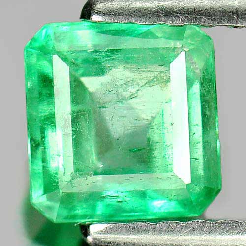 0.69 Ct. Octagon Shape Natural Gemstone Green Emerald Unheated