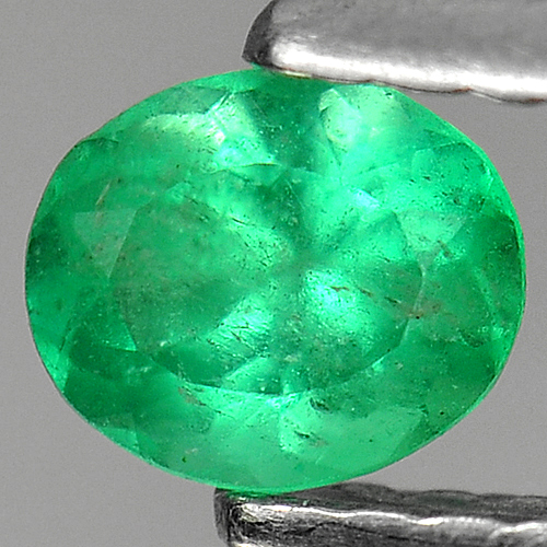 0.29 Ct. Natural Green Emerald Gemstone Oval Shape Unheated