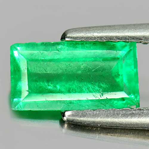 0.94 Ct. Baguette Shape Natural Green Emerald Gemstone