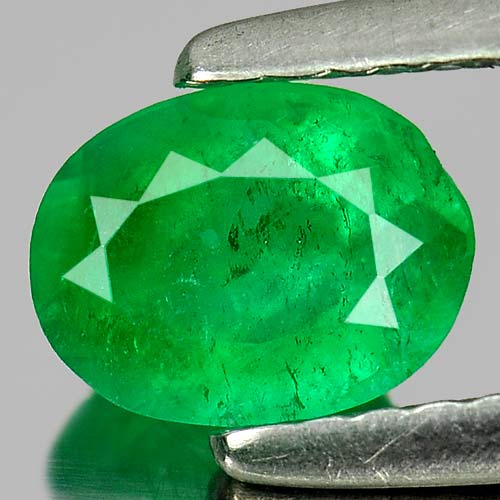 0.63 Ct. Natural Green Emerald Gemstone Oval Shape Size 6.4 x 5 Mm.