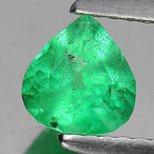 0.64 Ct. Natural Green Emerald Gremstone Pear Shape Unheated
