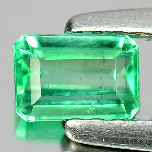 0.34 Ct. Good Octagon Shape Natural Gemstone Green Emerald