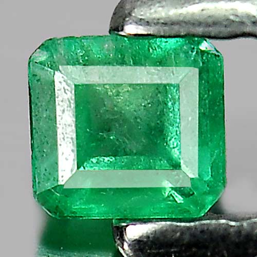0.16 Ct. Attractive Natural Gem Green Emerald Octagon Shape