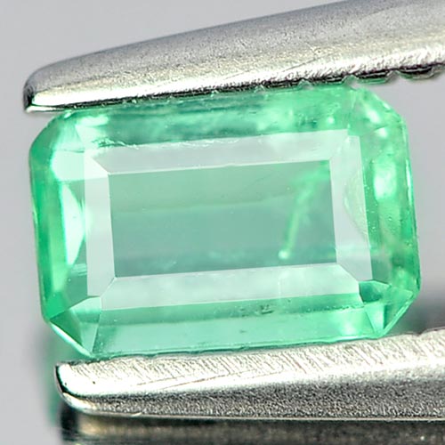 0.27 Ct. Stunning Natural Gemstone Green Emerald Octagon Shape Unheated