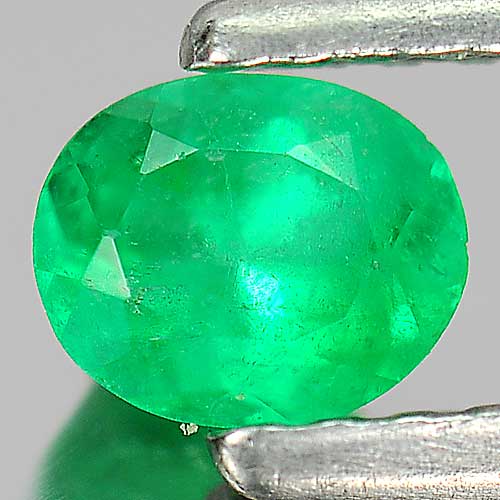 0.33 Ct. Natural Green Emerald Gemstone Oval Shape Unheated