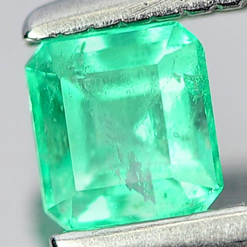 0.25 Ct. Octagon Cut Natural Gemstone Green Emerald Unheated