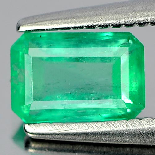 0.58 Ct. Octagon Shape Natural Gemstone Green Emerald Unheated