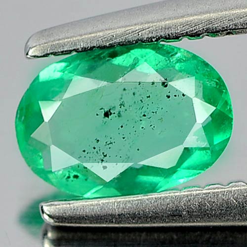 Unheated 0.33 Ct. Oval Natural Gem Green Emerald Size 6 x 4 x 2 mm.