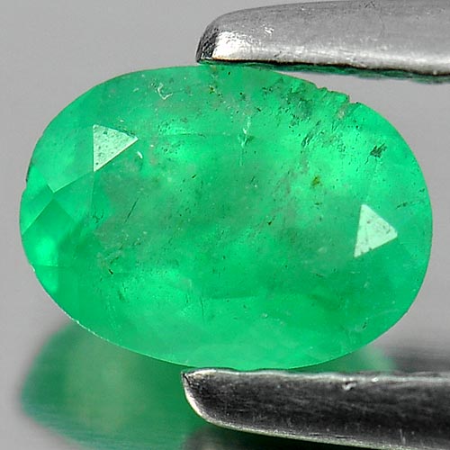 0.56 Ct. Natural Gemstone Green Emerald Oval Shape Unheated