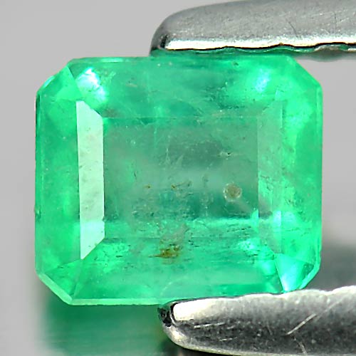 0.49 Ct. Octagon Shape Natural Gemstone Green Emerald