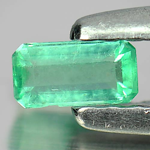 0.14 Ct. Attractive Octagon Natural Green Emerald Gemstone Unheated