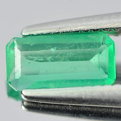 Unheated 0.32 Ct. Natural Gemstone Green Emerald Octagon Shape