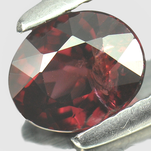 1.05 Ct. Gemstone Oval Shape Beautiful Color Natural Purple Red Rhodolite Garnet