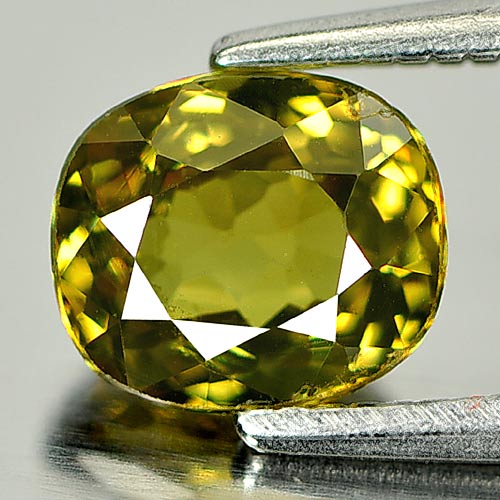 1.33 Ct. Oval Shape Natural Gemstone Yellowish Green Demantoid Garnet