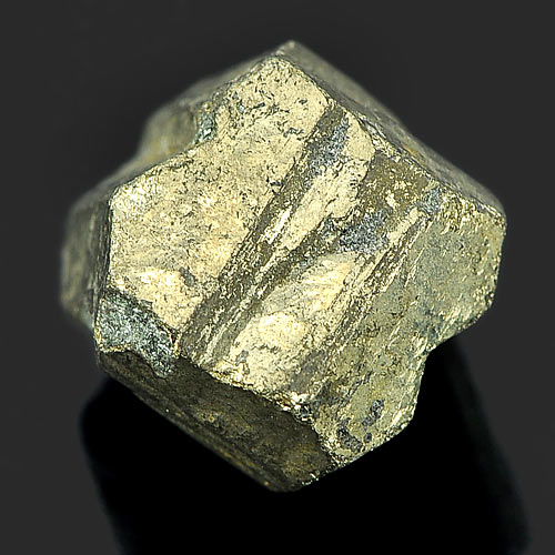Beauteous 32.38 Ct. Mineral Metallic Luster And Pale Brass - Yellow Gold Pyrite