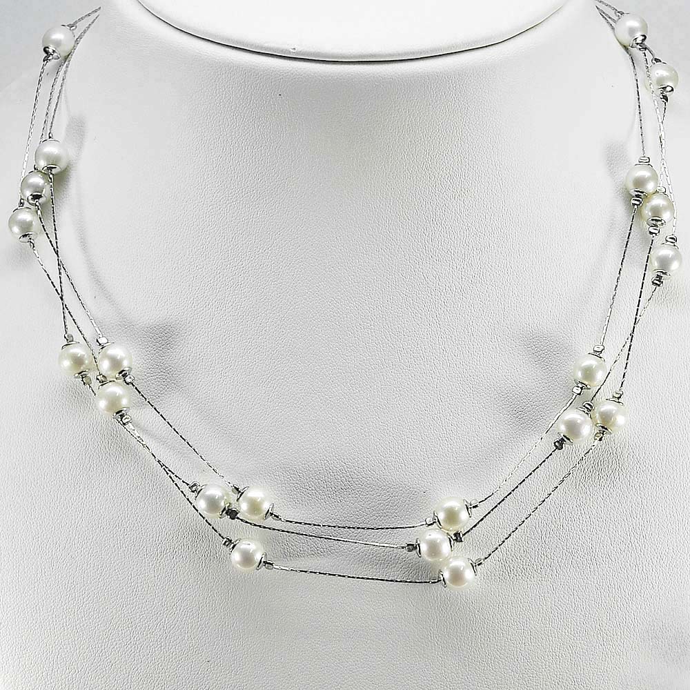 15.71 G. Lovely Natural White Pearl Sterling Silver Necklace Length 16 Inch.