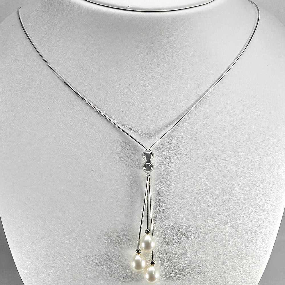 6.90 G. Lovely Sterling Silver Necklace Length 18 Inch. Natural White Pearl