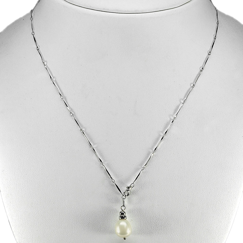3.59 G. Beauty Natural White Pearl Sterling Silver Necklace Length 18 Inch.